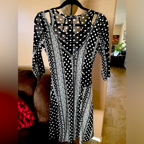 Fun Dress - Picture 2 of 5